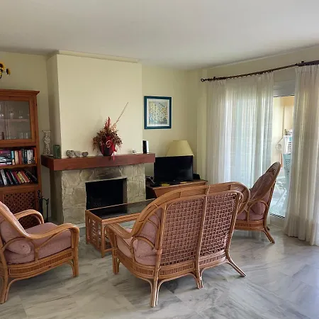 El Lobo De Mar Estepona