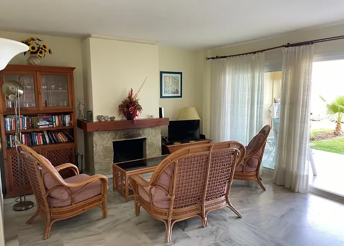 El Lobo De Mar エステポナ